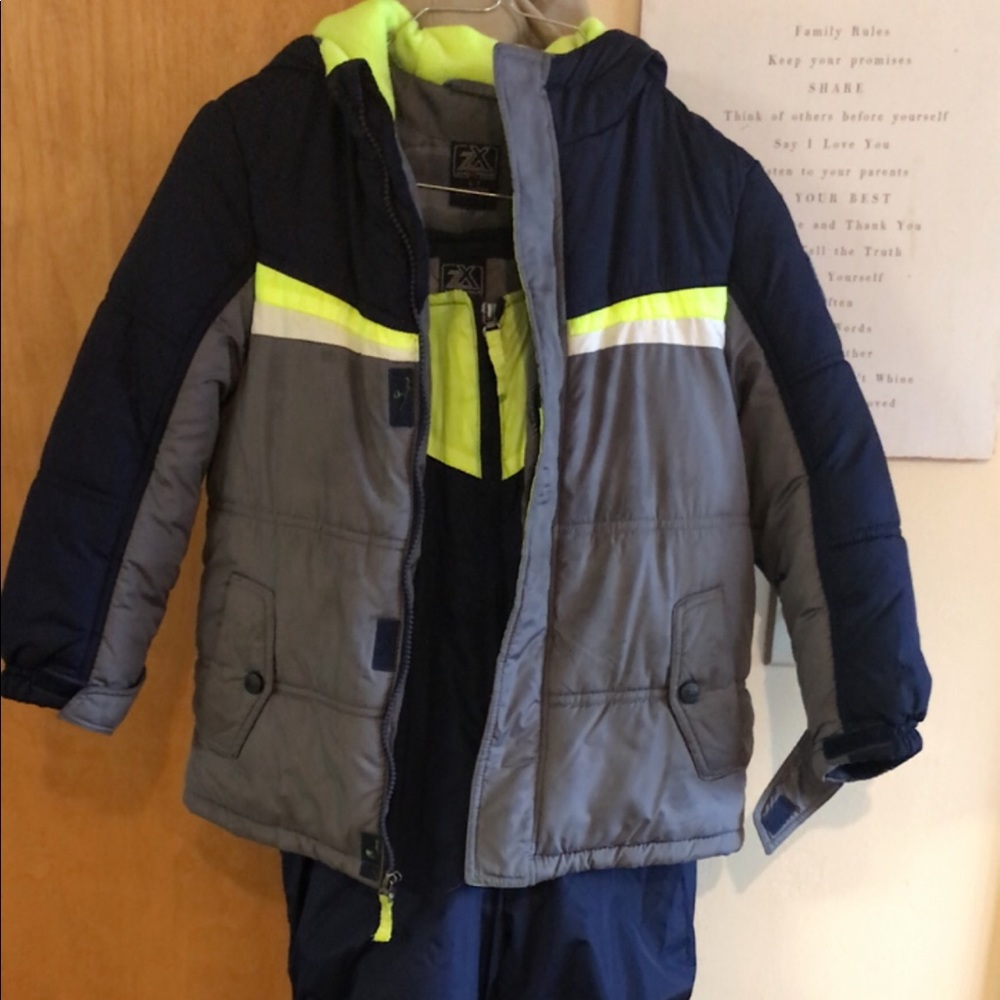 Snow jacket and bibs